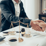 Como fazer o cliente entender a importância da estratégia jurídica