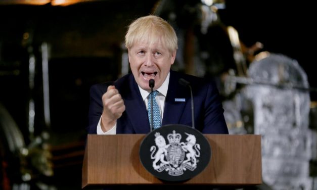 Reino Unido diz que acabará com livre circulação de europeus no país após Brexit